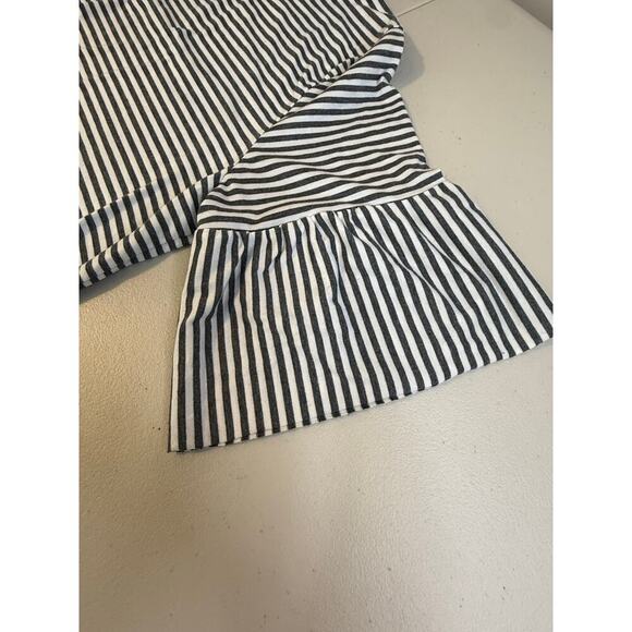 Tickled Teal Striped Flare Sleeve Tunic Size 2X - Picture 3 of 8